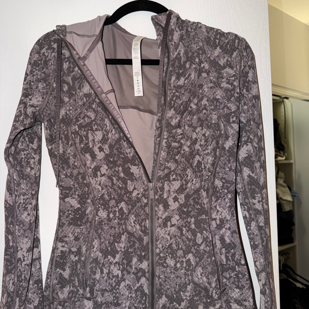 Lululemon define - Picture 5 of 5